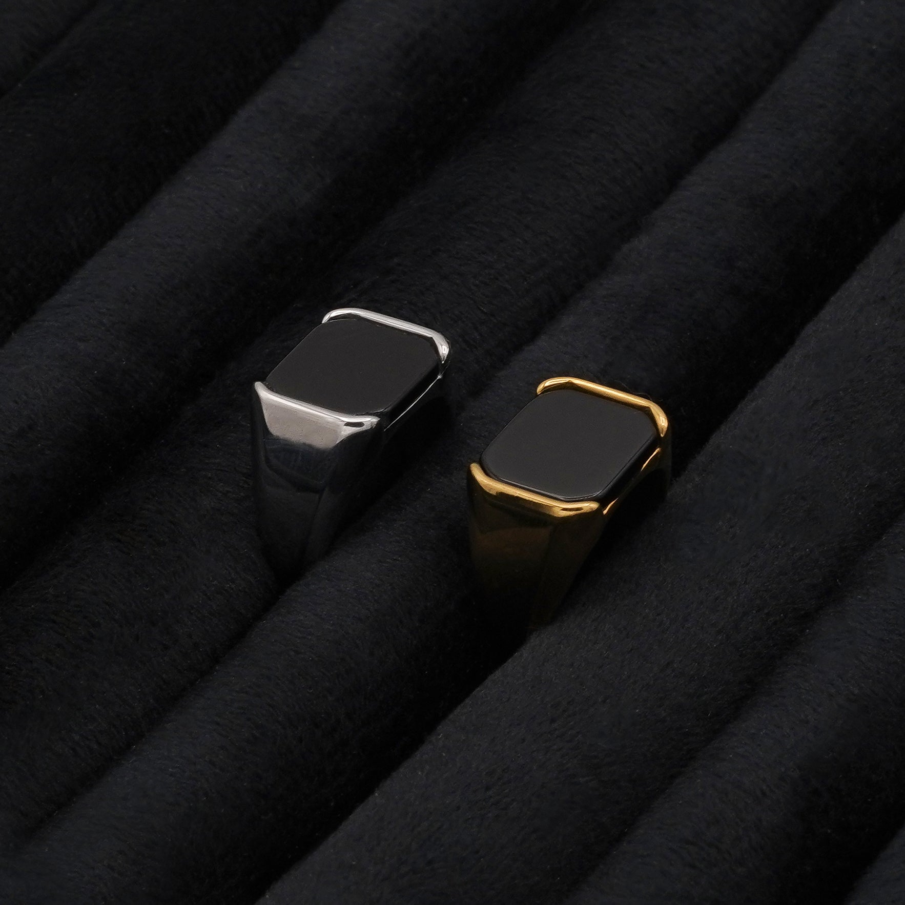 Black Onyx Signet Ring (Gold) - Biraaj