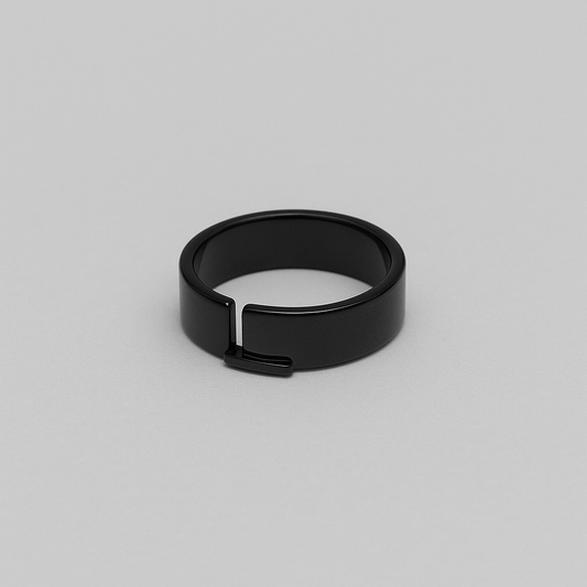 Modern Belt Ring (Black)