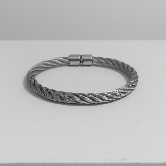 Twisted Cuff Bangle (Silver)