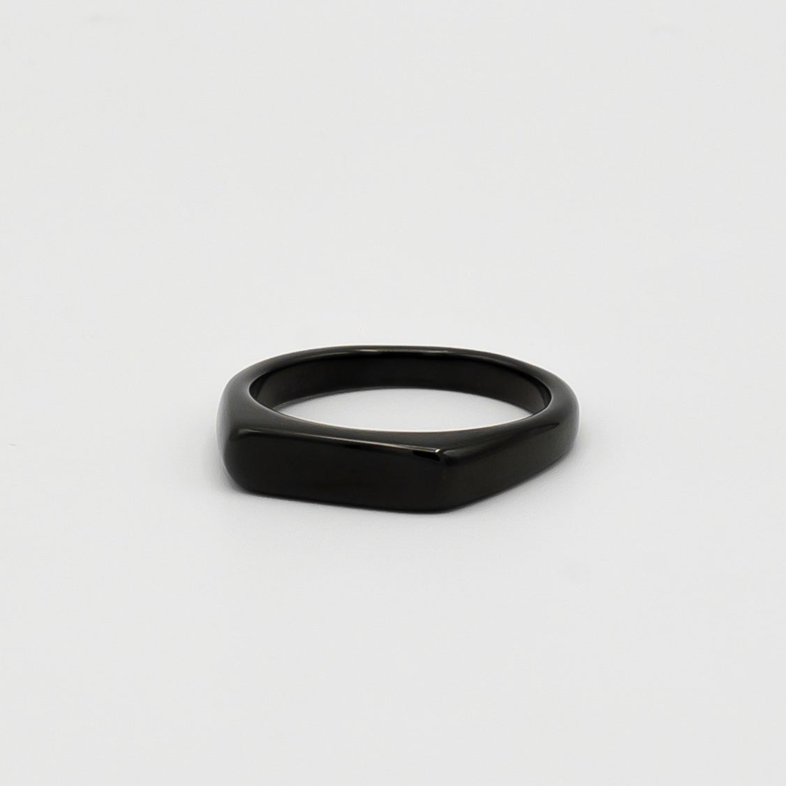 Signet Ring 4mm (Black) - Biraaj
