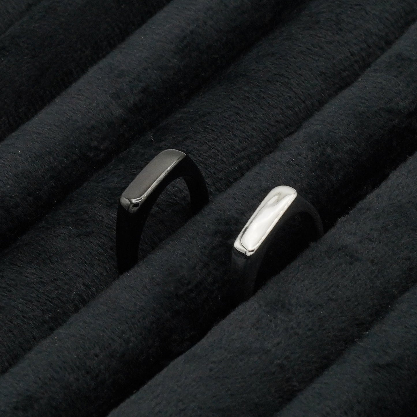 Signet Ring 4mm (Black) - Biraaj