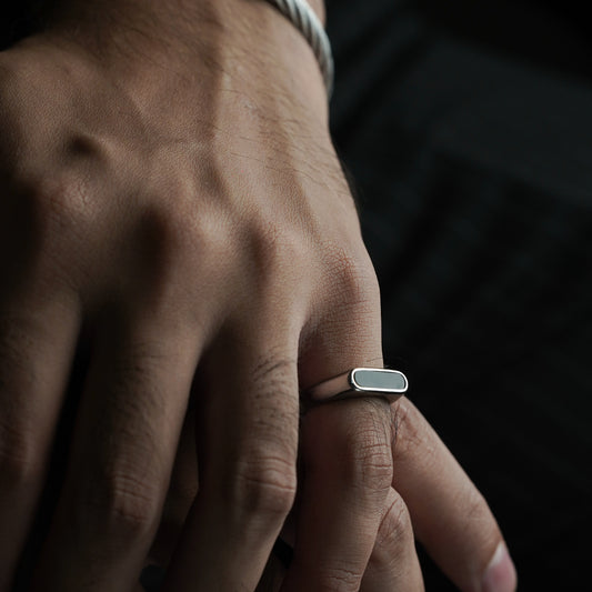 Signet Bar Ring (Silver) - Biraaj