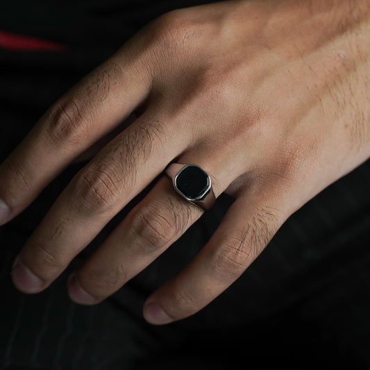 Black Onyx Signet Ring 13mm (Silver)