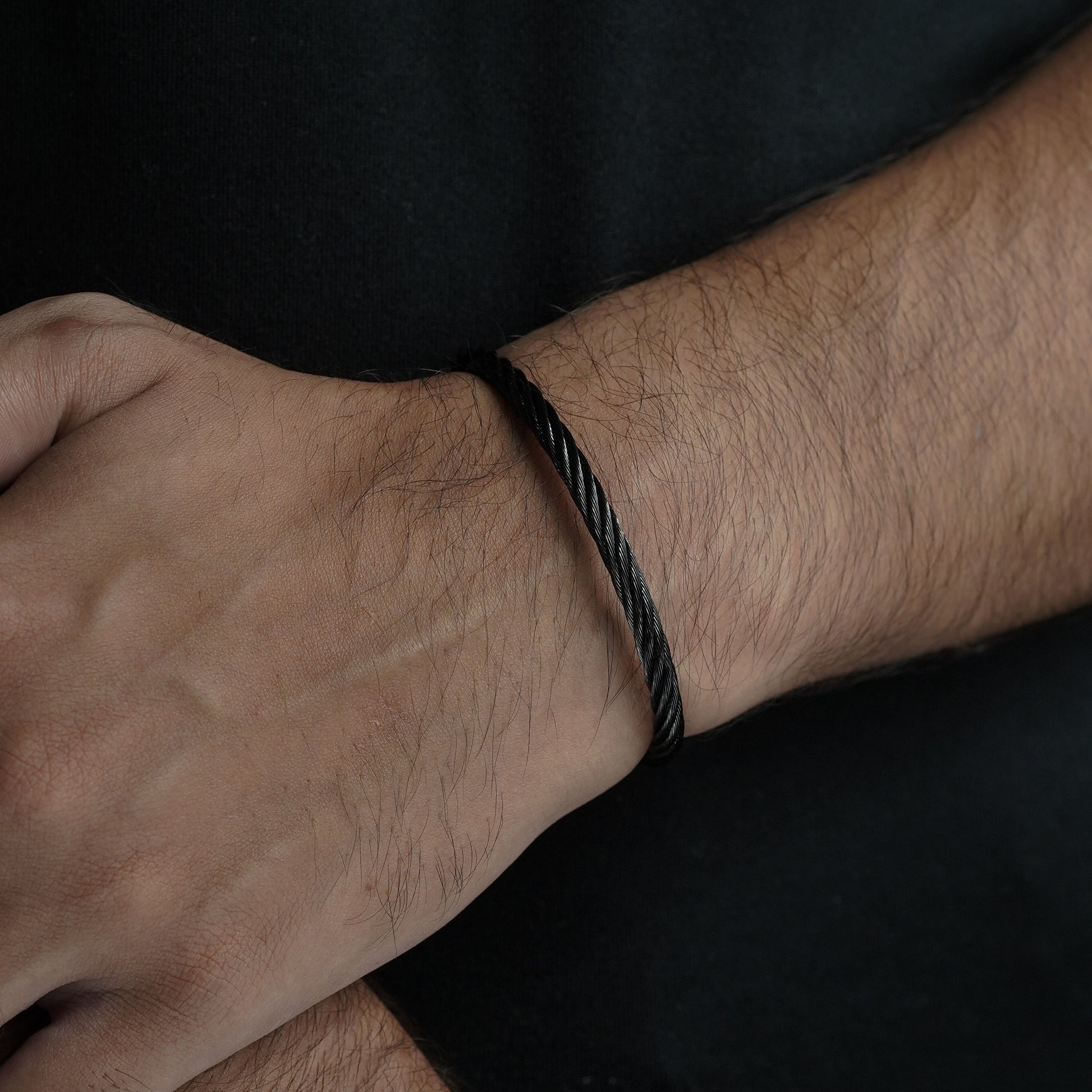 Twisted Cuff Bangle (Black) - Biraaj