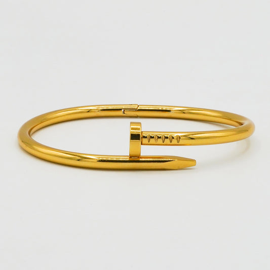 Nail Armlet Bangle (Gold)