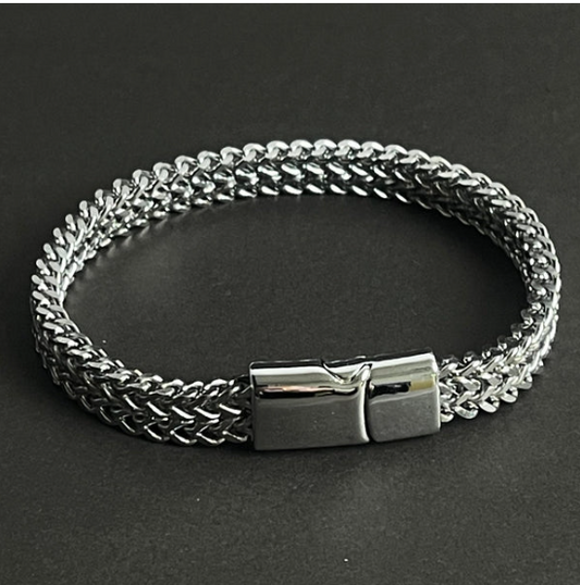 Magnetic Clasp Chain Bracelet